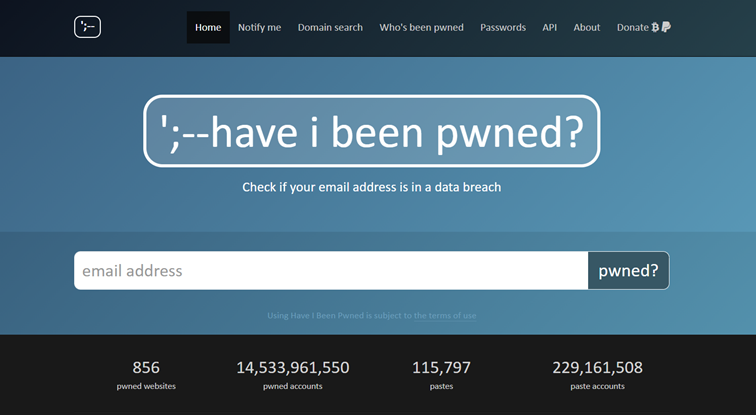 Na adrese haveibeenpwned.com můžete pomocí jednoduchého vyhledávacího dotazu zkontrolovat e-maily i hesla.